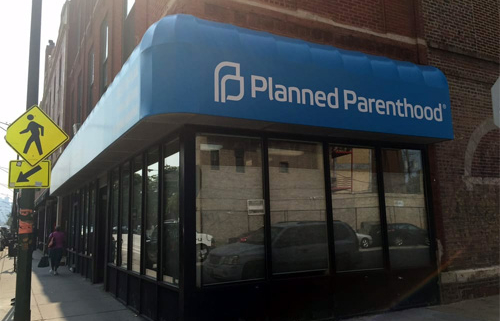 Exterior of a Planned Parenthood at an intersection